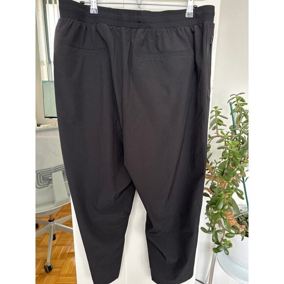 Lou & Grey NWT Black Comfort Stretch Lightweight Straight Leg Pants, XL - Picture 3 of 5